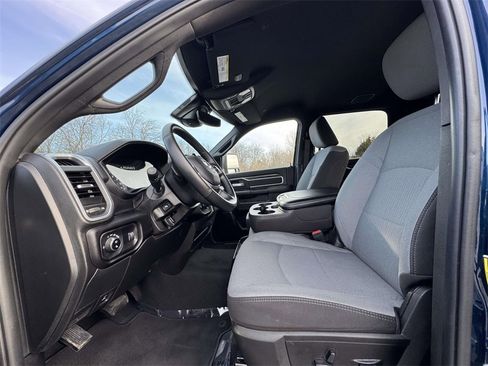 Used 2024 RAM 2500 Big Horn w/ Safety Group image 13