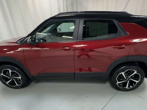 Used 2023 Chevrolet TrailBlazer RS w/ Convenience Package AWD/4WD image 5
