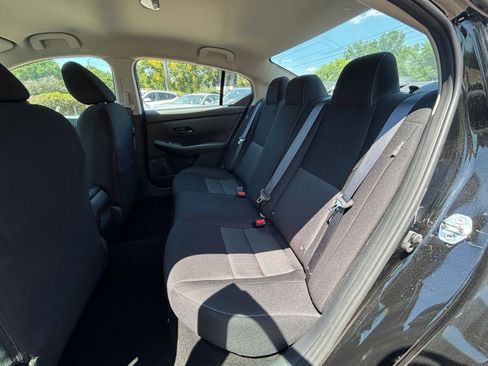 Used 2025 Nissan Sentra SV FWD image 22