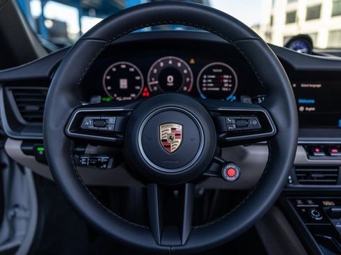 Used 2025 Porsche 911 Carrera image 6