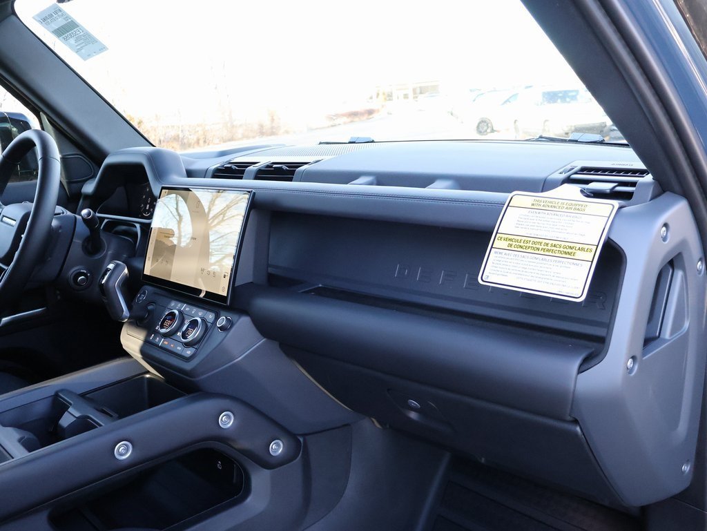 New 2026 Land Rover Defender 110 X-Dynamic SE AWD/4WD image 9