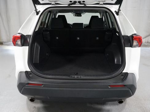 Certified 2024 Toyota RAV4 LE FWD image 32