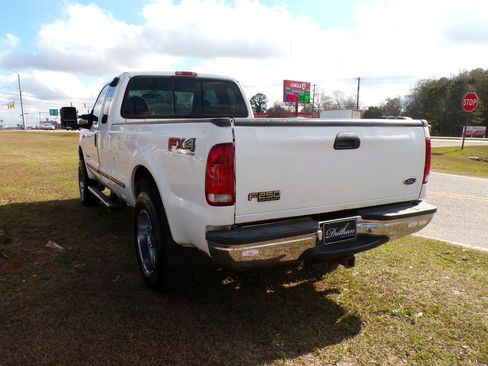Used 1999 Ford F250 Lariat image 7