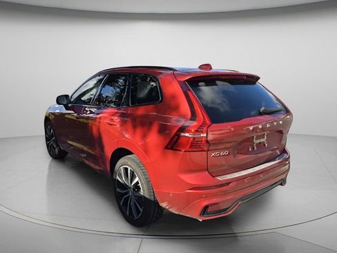 Used 2023 Volvo XC60 B5 Plus w/ Protection Package Premier FWD image 7