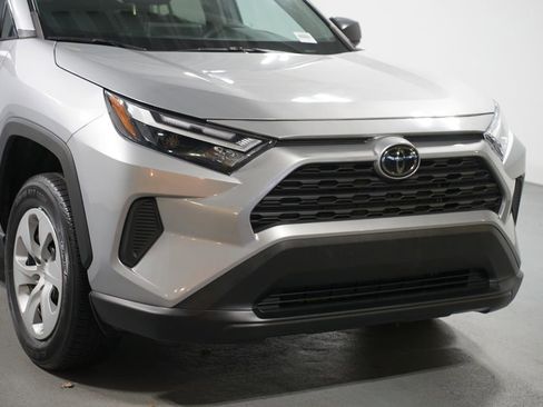 Certified 2023 Toyota RAV4 LE image 4