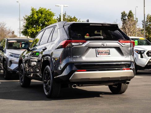 Certified 2025 Toyota RAV4 XSE image 7