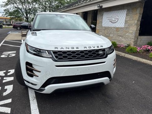 Used 2023 Land Rover Range Rover Evoque R-Dynamic S AWD/4WD image 4