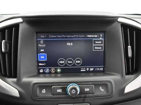 Used 2024 GMC Terrain SLE image 20