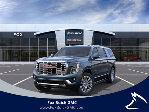 New 2026 GMC Yukon XL Denali w/ Sun & Power Step Package image 8