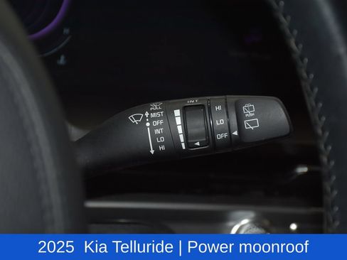 Used 2025 Kia Telluride S AWD/4WD image 13