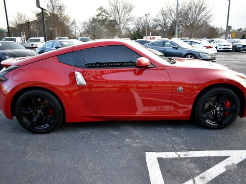 Used 2015 Nissan 370Z Coupe image 5