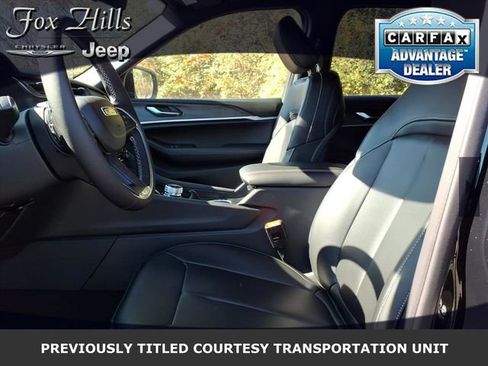 New 2025 Jeep Grand Cherokee Limited w/ Black Appearance Package image 14