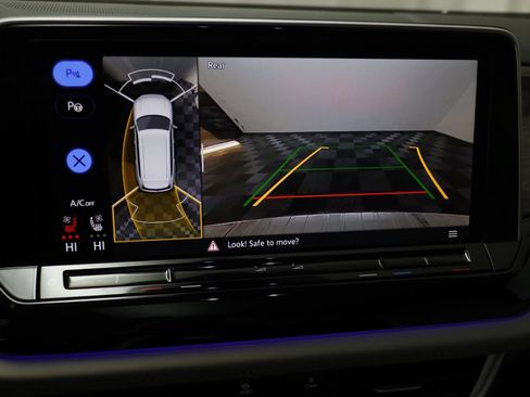 New 2026 Volkswagen Atlas SEL Premium R-Line image 10