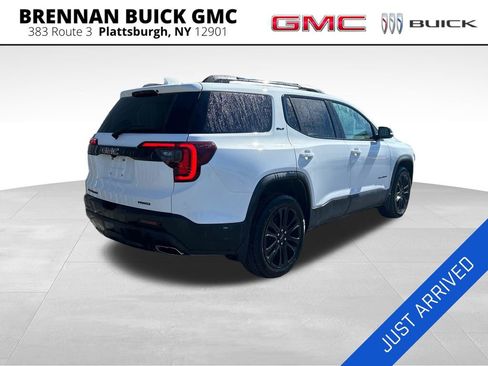 Used 2023 GMC Acadia SLT w/ Elevation Edition AWD/4WD image 7