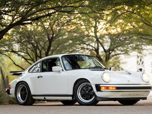 Used 1988 Porsche 911 Carrera image 1
