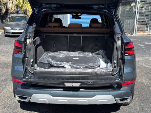 New 2026 BMW X5 sDrive40i w/ Premium Package image 11