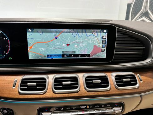 Certified 2023 Mercedes-Benz GLS 450 4MATIC image 24