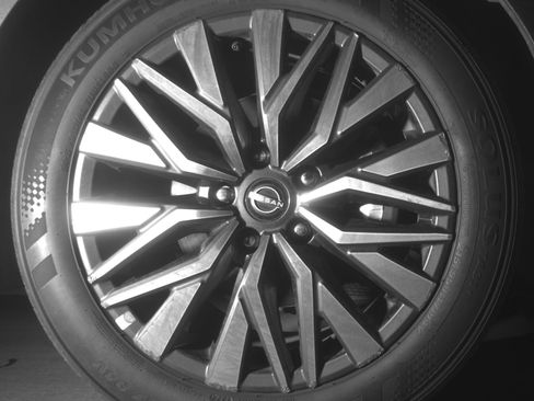 Used 2025 Nissan Altima 2.5 SV image 13