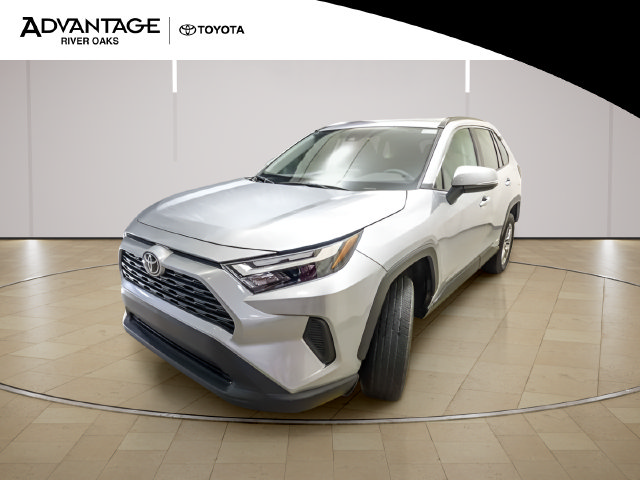 Certified 2025 Toyota RAV4 XLE AWD/4WD image 4