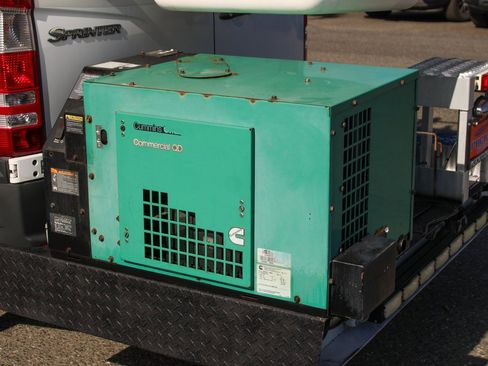 Used 2012 Mercedes-Benz Sprinter 3500 image 9