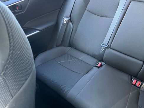 Used 2025 Toyota RAV4 LE image 39