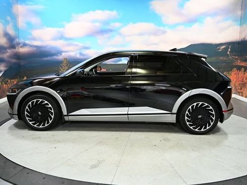 Used 2024 Hyundai Ioniq 5 Limited image 5