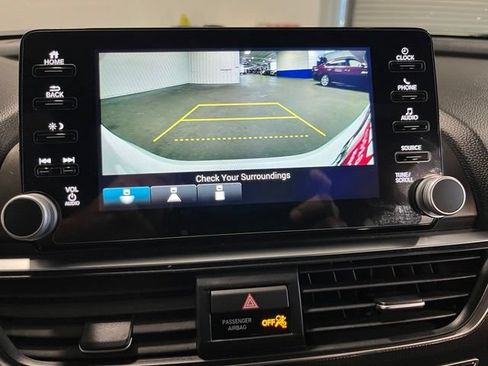 Used 2020 Honda Accord Sport image 28