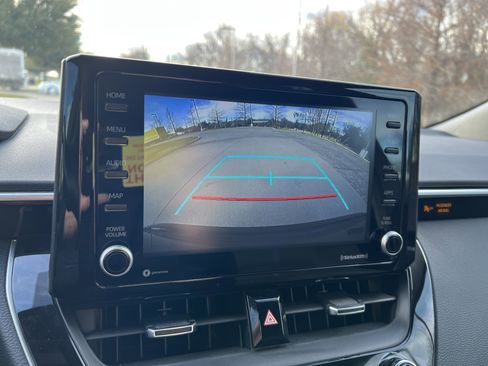 Used 2022 Toyota Corolla SE image 23