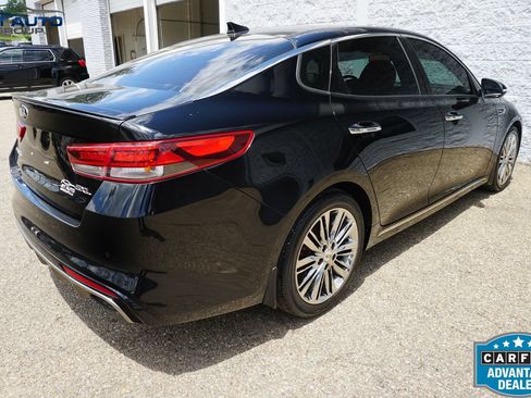 Used 2016 Kia Optima SX w/ Chrome Wheel Package FWD image 10