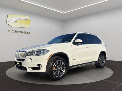 Used 2018 BMW X5 xDrive35i image 3