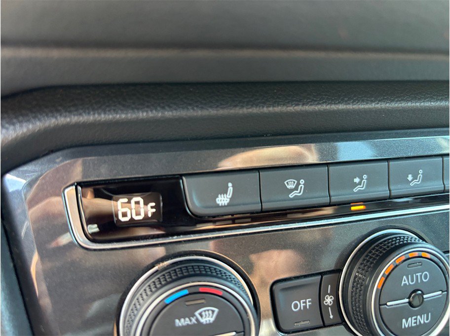 Used 2019 Volkswagen Tiguan SEL Premium R-Line FWD image 31