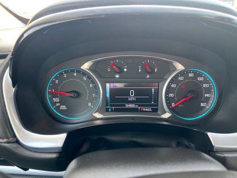 Used 2019 Chevrolet Traverse LT image 14