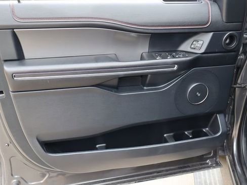 Used 2020 Ford Expedition Limited w/ Equipment Group 303A image 24