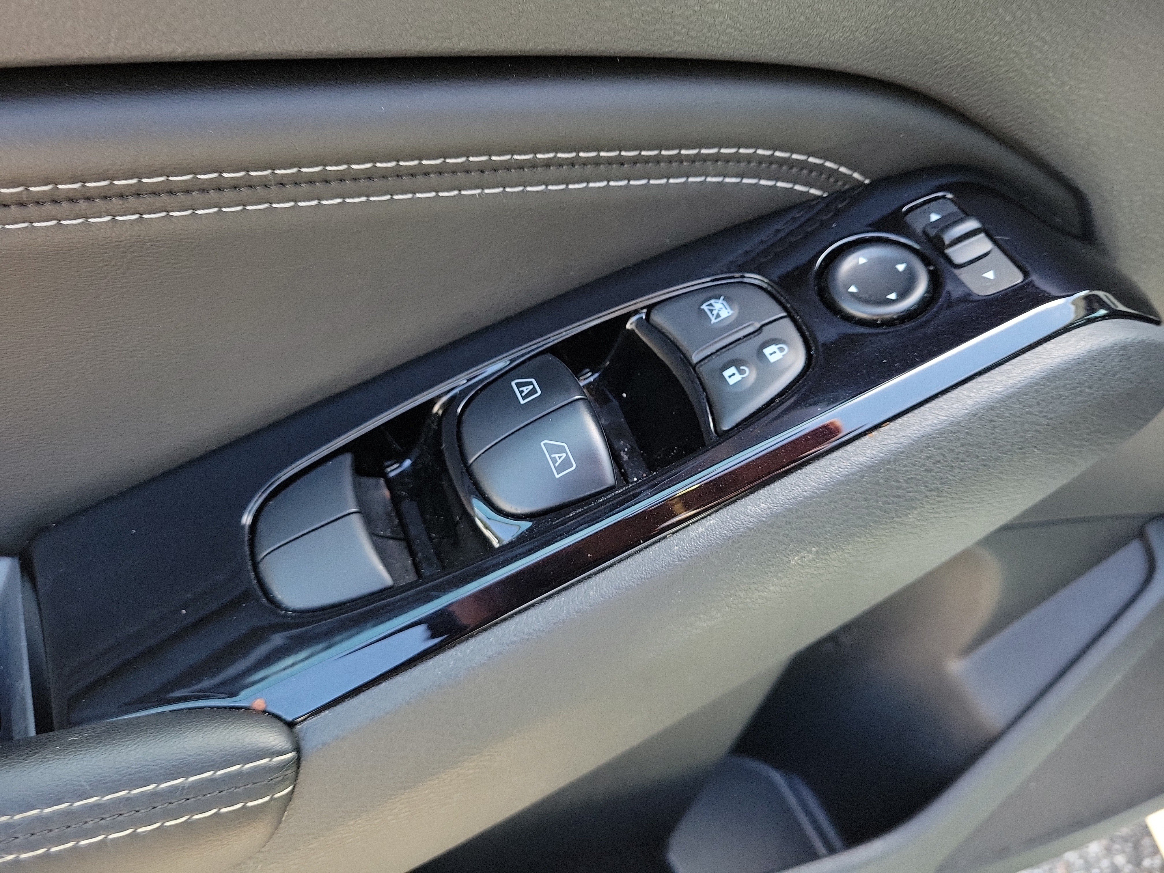Certified 2022 Nissan Altima 2.5 SL FWD image 14