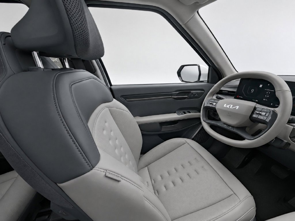 Certified 2024 Kia EV9 Wind AWD/4WD image 28