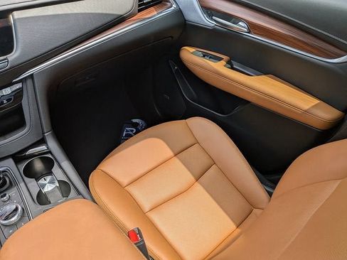 New 2025 Cadillac XT5 Premium Luxury w/ Technology Package FWD image 19