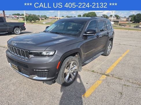Used 2021 Jeep Grand Cherokee L Limited AWD/4WD image 1