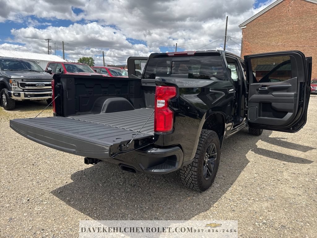 Used 2025 Chevrolet Silverado 1500 LT Trail Boss w/ LT Trail Boss Premium Package AWD/4WD image 53