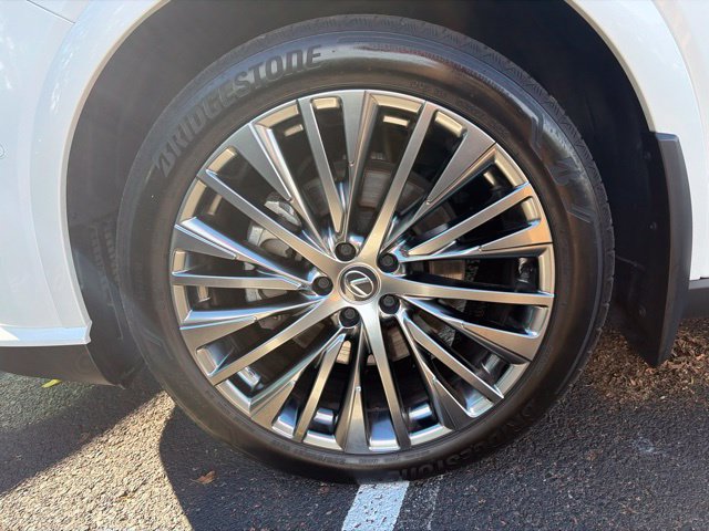 Used 2024 Lexus RX 450h AWD w/ Convenience Package image 11
