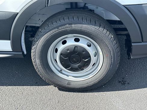 New 2025 Ford Transit 250 148 Medium Roof w/ Load Area Protection Package image 39