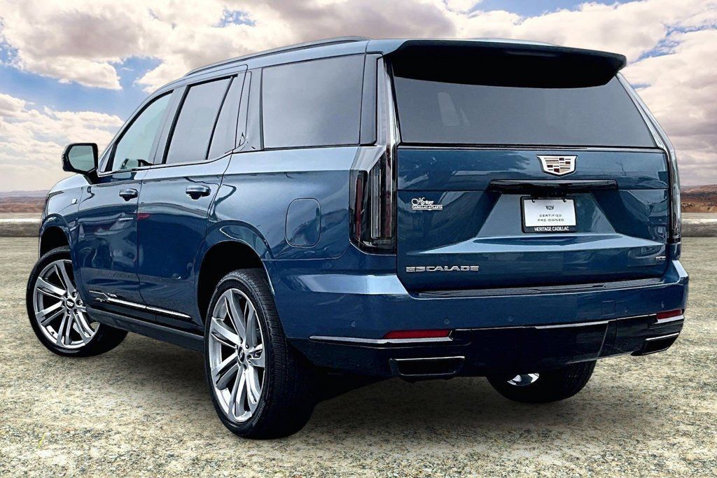 Certified 2025 Cadillac Escalade Sport Platinum AWD/4WD image 4