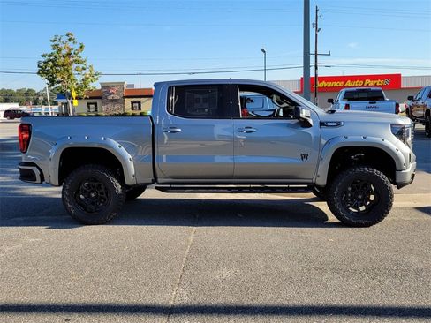 New 2025 GMC Sierra 1500 AT4 w/ AT4 Premium Package image 11