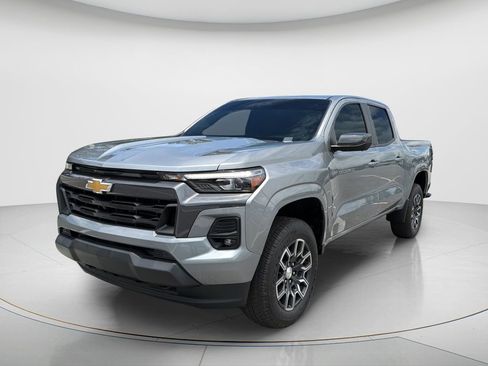 Used 2024 Chevrolet Colorado LT w/ LT Convenience Package III AWD/4WD image 1