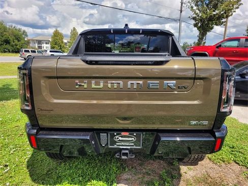 New 2026 GMC Hummer EV 4x4 Crew Cab image 11