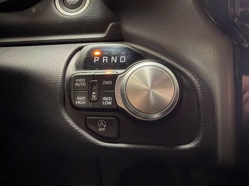 Used 2023 RAM 1500 Laramie AWD/4WD image 14