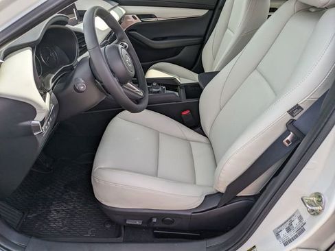 New 2025 MAZDA MAZDA3 2.5 Turbo Sedan w/Premium Plus image 14