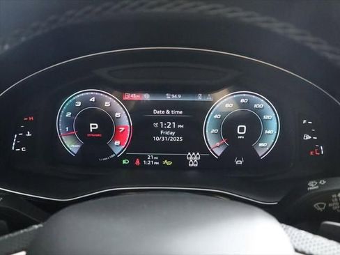 New 2025 Audi SQ7 Prestige image 33