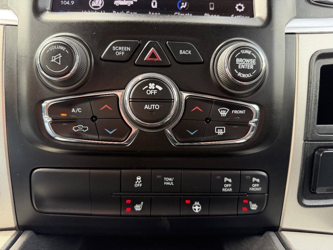 Used 2018 RAM 1500 Big Horn AWD/4WD image 13