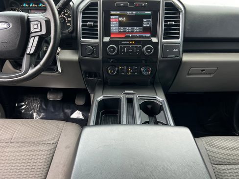 Used 2015 Ford F150 XLT w/ Equipment Group 302A Luxury image 11