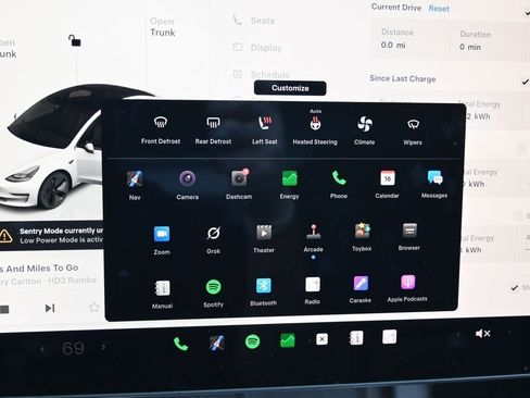 Used 2022 Tesla Model 3 Standard Range image 32